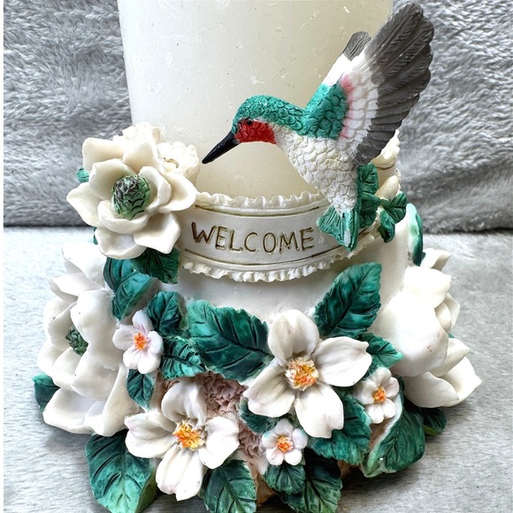 Hummingbird Floral Pillar Candle Holder Set Welcome Spring Decor Cottagecore VTG - Picture 4 of 9